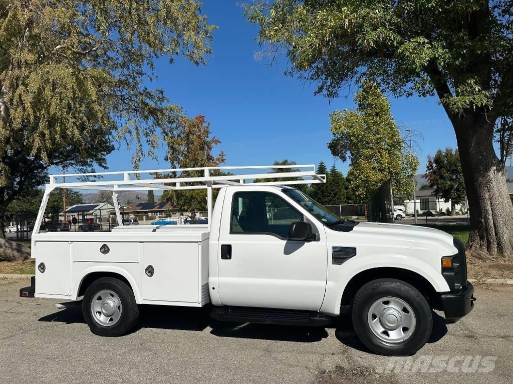 Ford F 250 SD Bestelwagens met open laadbak