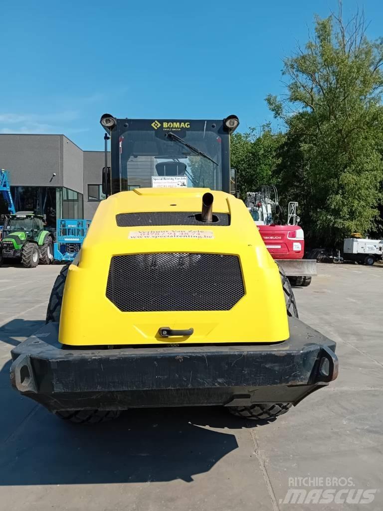 Bomag BW 213 D-5 Grondverdichtingsmachines