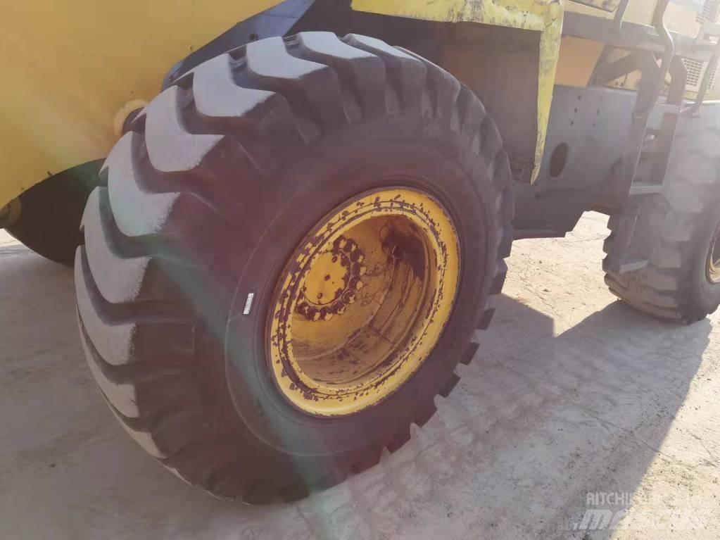 Komatsu WA 320-3 Wielladers