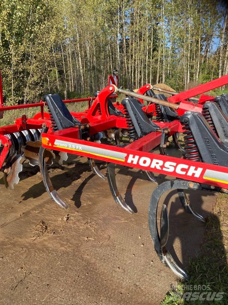 Horsch Terrano 3 FX Cultivatoren