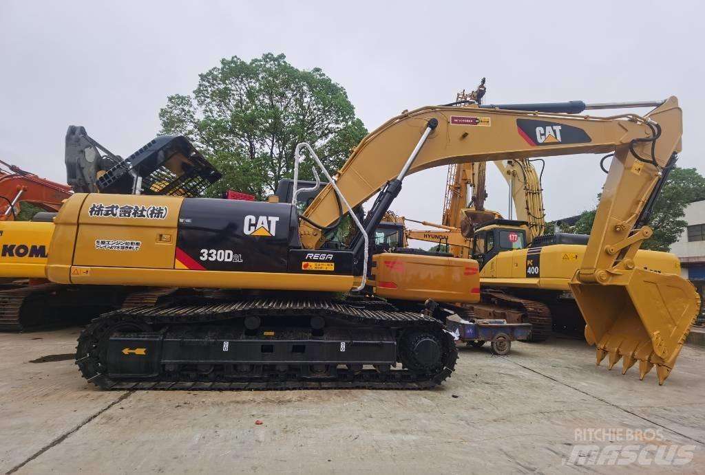 CAT 330 D L Rupsgraafmachines