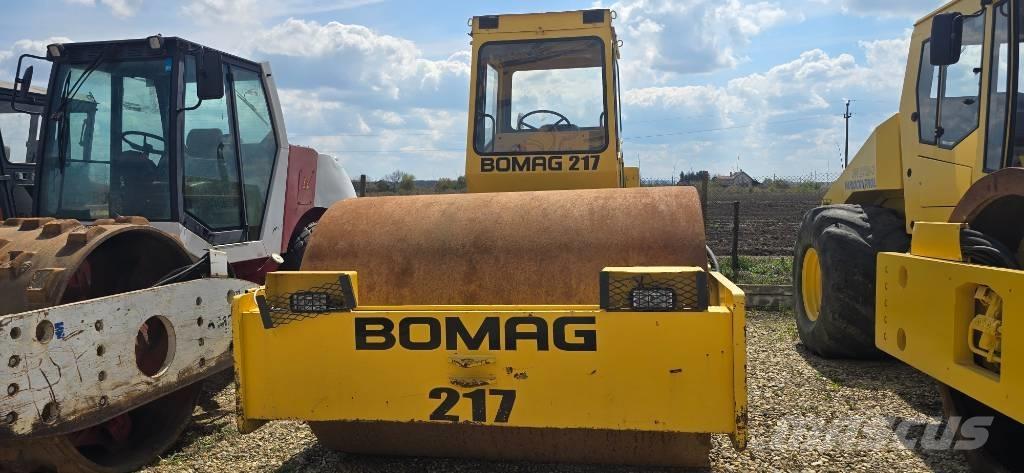 Bomag BW 217 D Trilrolwalsen