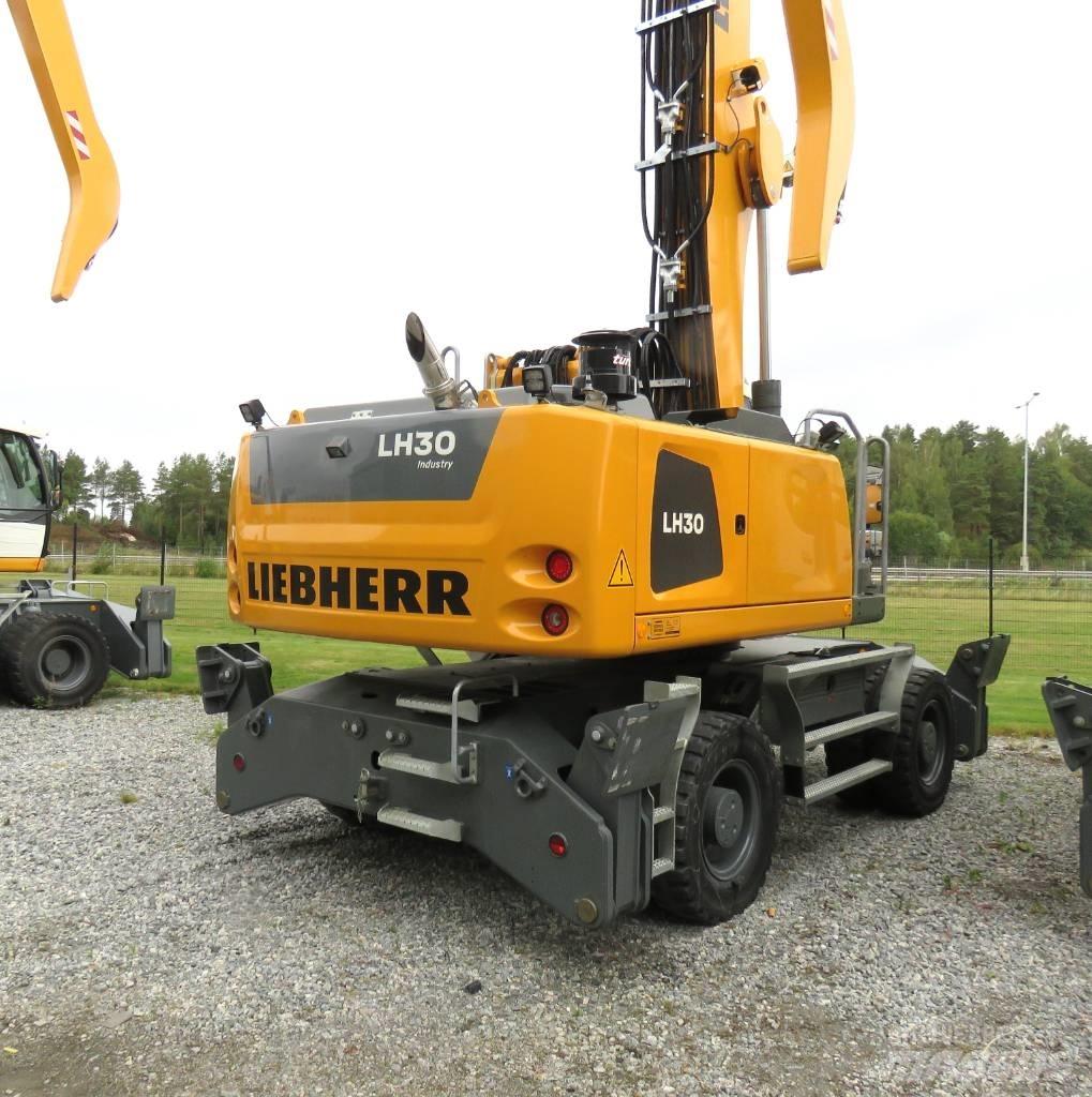 Liebherr LH 30 M Laden en Lossen - overige