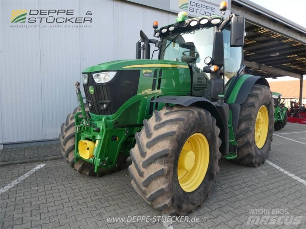John Deere 6250R Tractoren