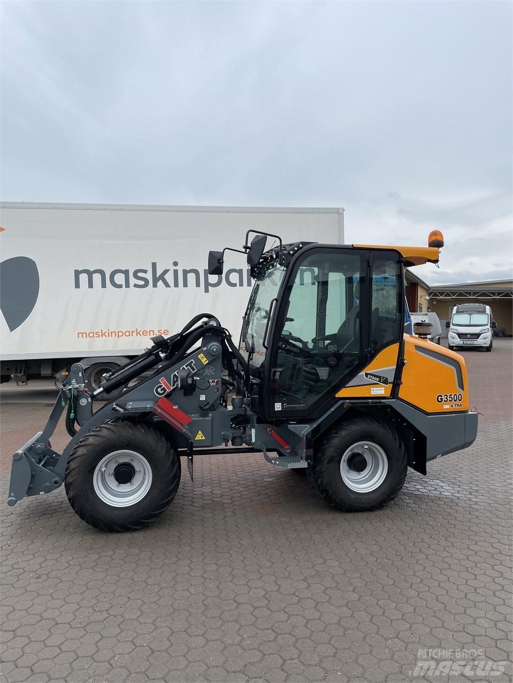 GiANT G3500 X-TRA Schrankladers