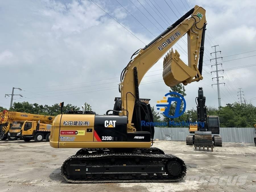 CAT 320 D2 Rupsgraafmachines