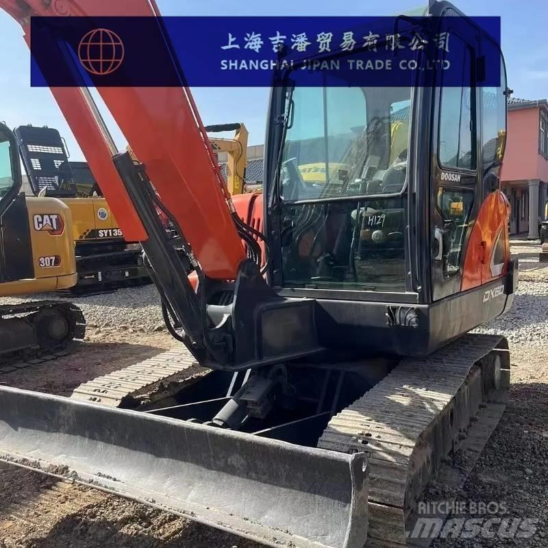Doosan DX 60 Minigraafmachines < 7t