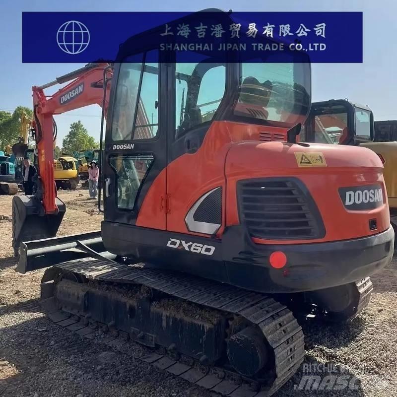 Doosan DX 60 Minigraafmachines < 7t