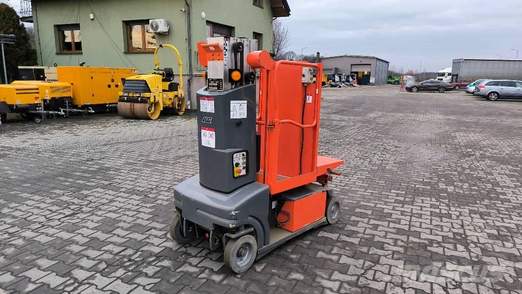 JLG Toucan Duo Personenliften en invalideliften