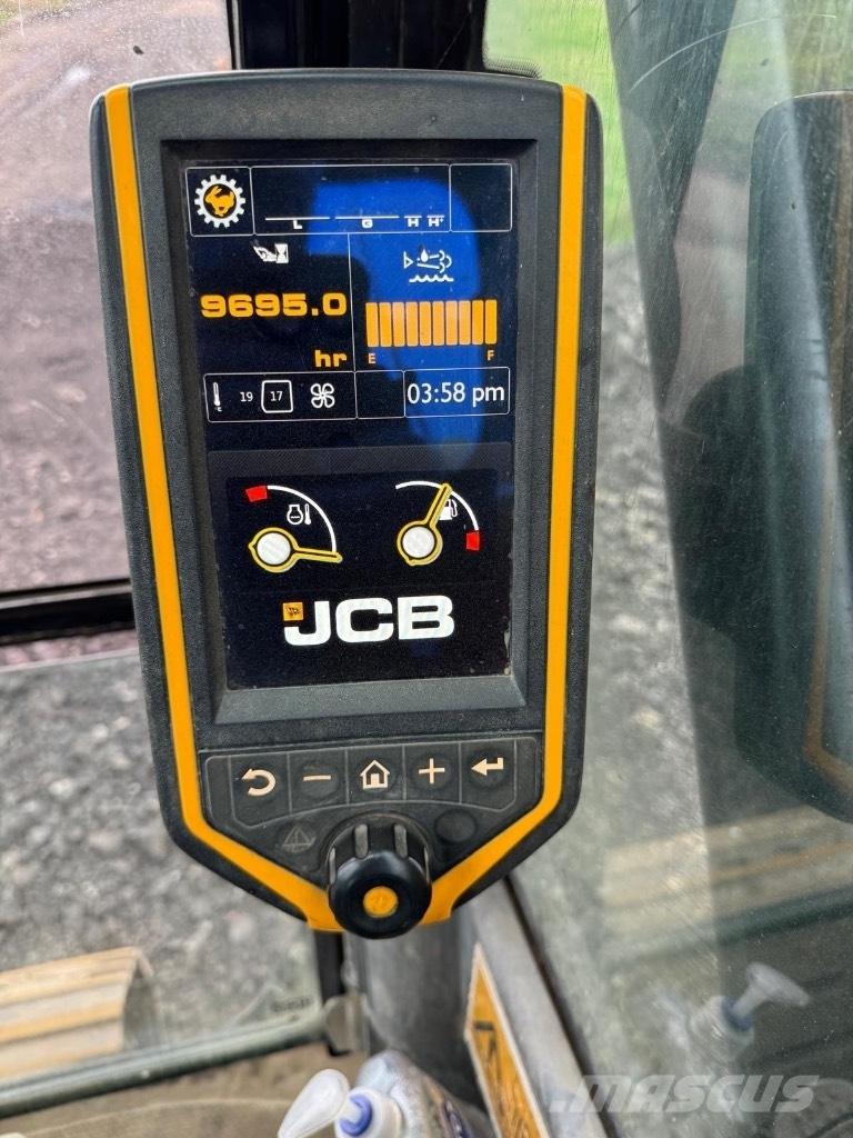 JCB JS 145 LC Rupsgraafmachines