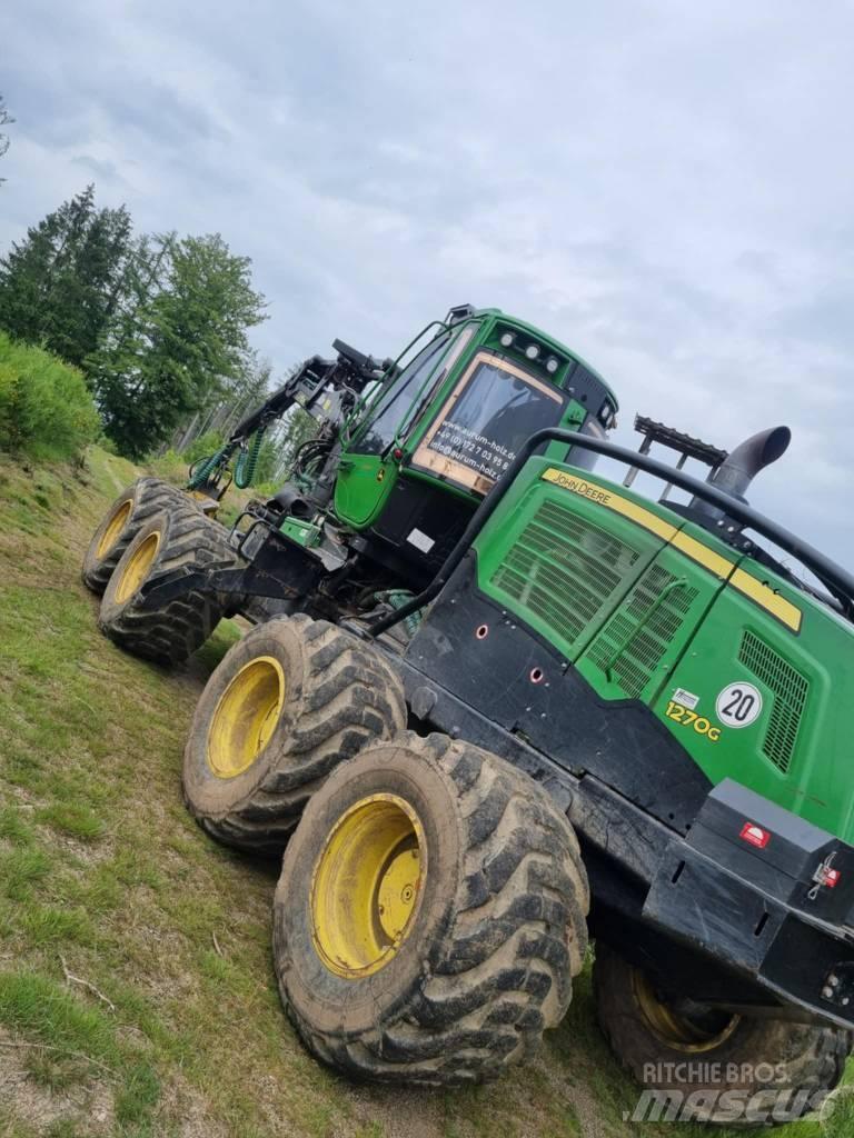 John Deere 1270 G Harvesters