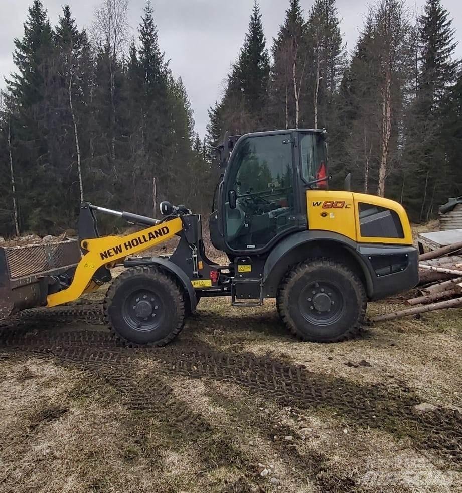 New Holland W80C Wielladers