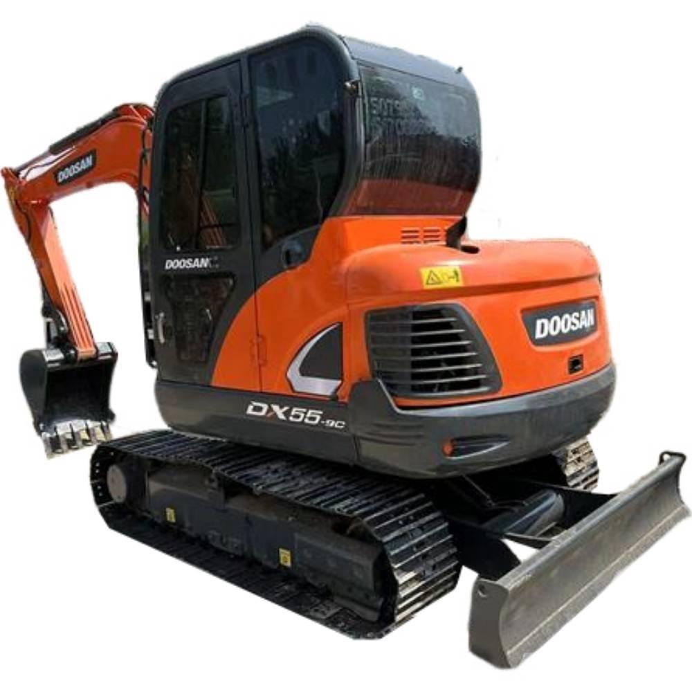 Doosan DX55 Wielgraafmachines