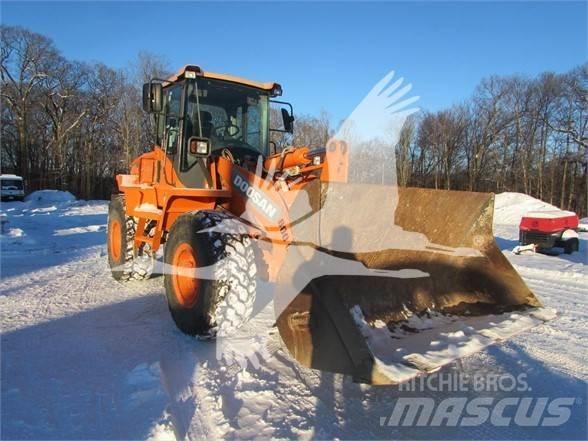 Doosan DL220-3 Wielladers