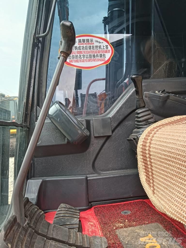 Volvo EC 240 Rupsgraafmachines