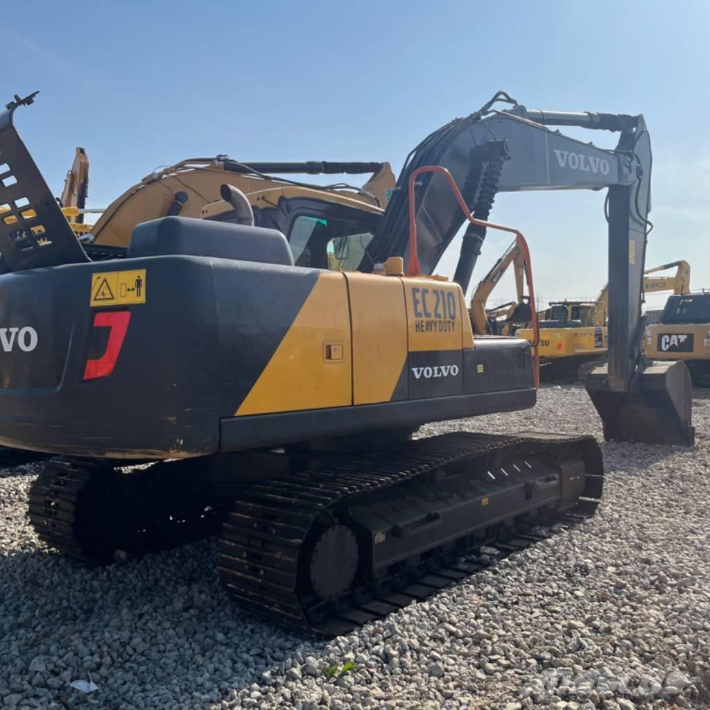 Volvo EC 210 Rupsgraafmachines