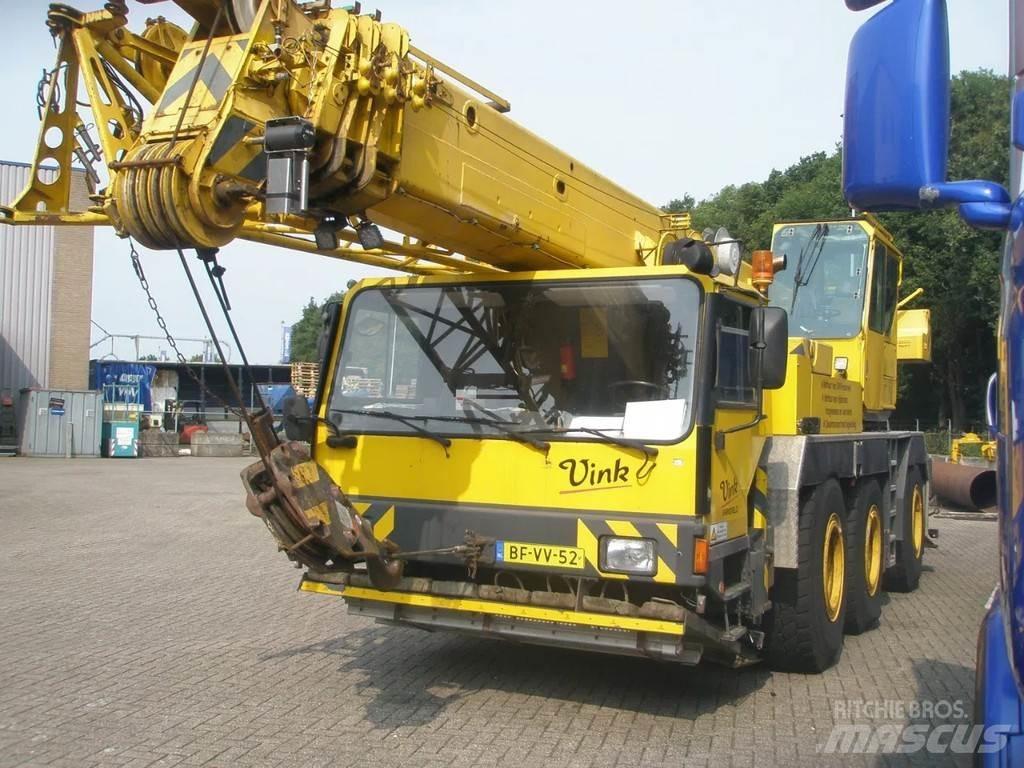 Liebherr LTM1040 Kranen voor alle terreinen