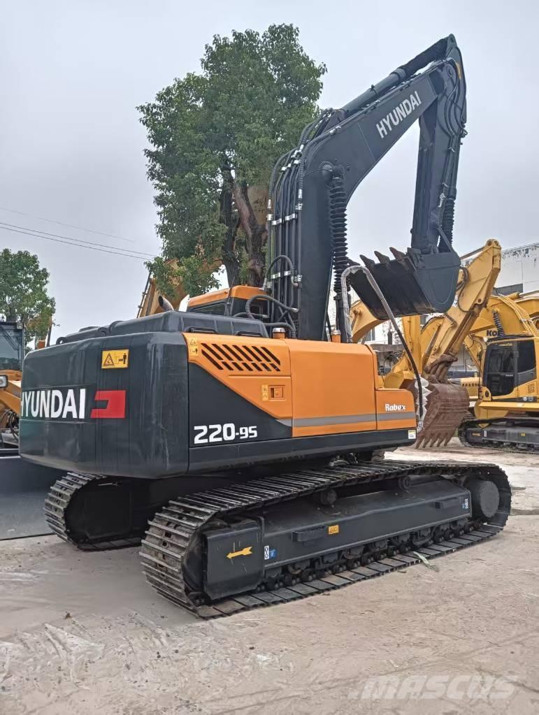 Hyundai 220 LC-9S Rupsgraafmachines