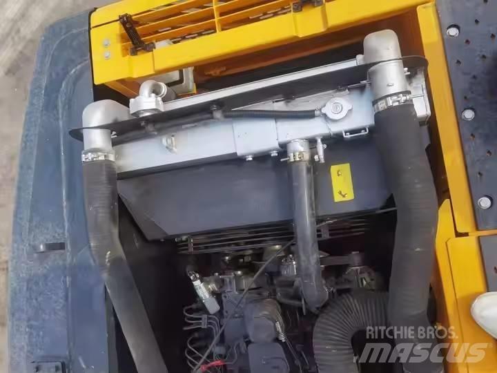 Hyundai 220LC-9S Rupsgraafmachines