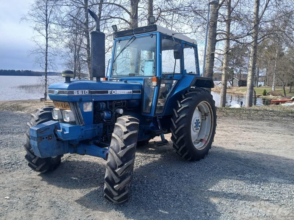 Ford 5610 Farmal Tractoren