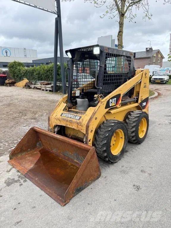 CAT 216B (226B) Schrankladers