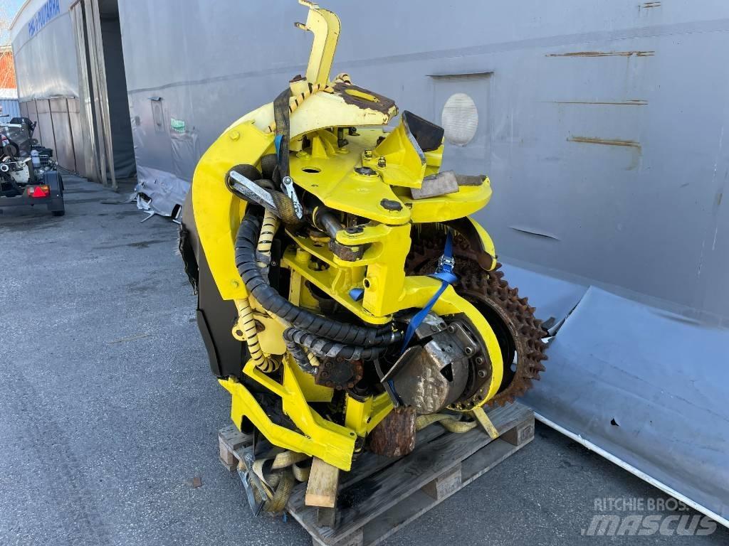John Deere H 480 C Boomvelkoppen