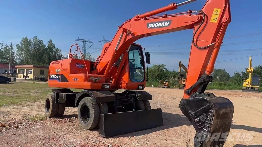 Doosan 150W-7 Wielgraafmachines