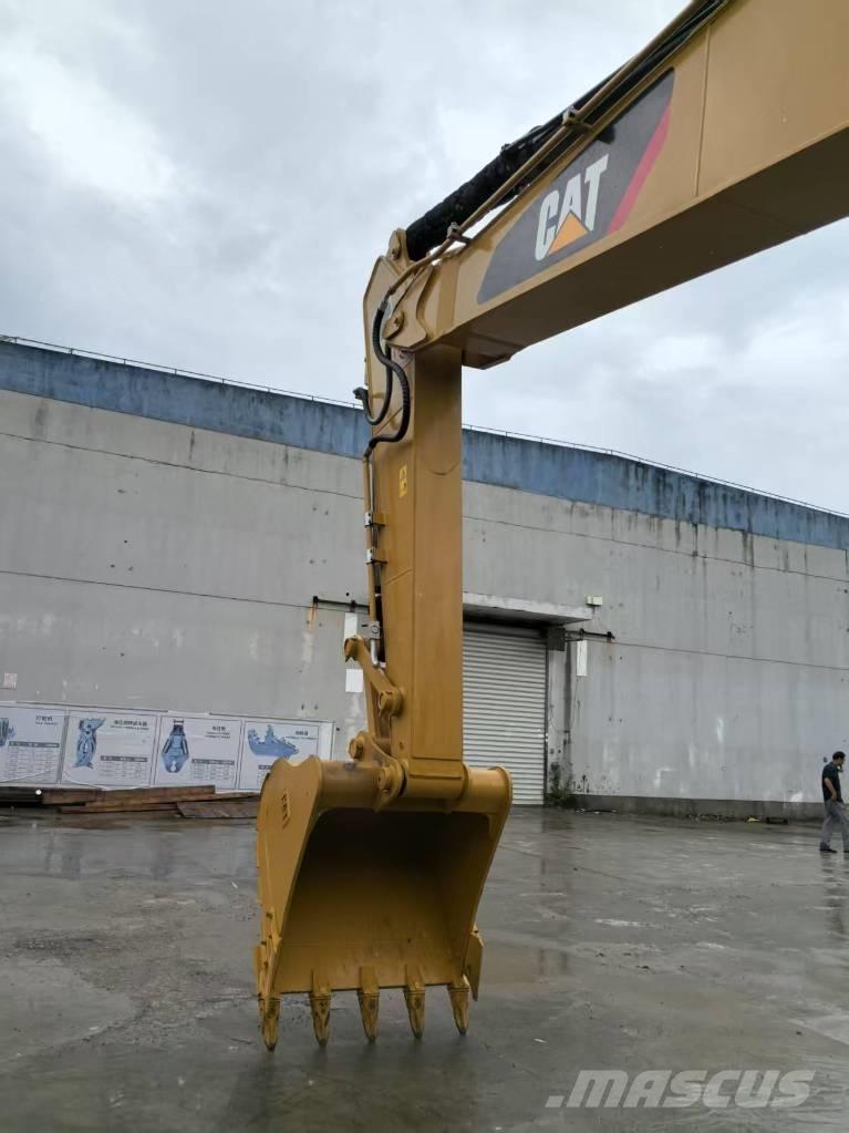 CAT 320 D L Rupsgraafmachines
