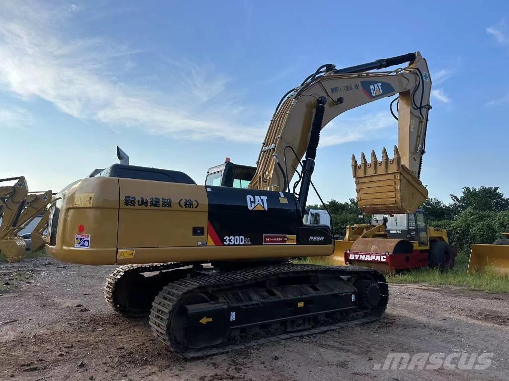 CAT 330D Rupsgraafmachines