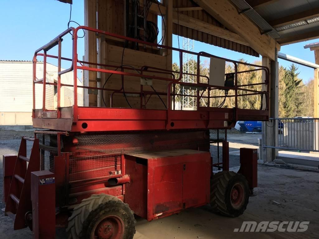 JLG 40 RTS (4x4) Schaarhoogwerkers