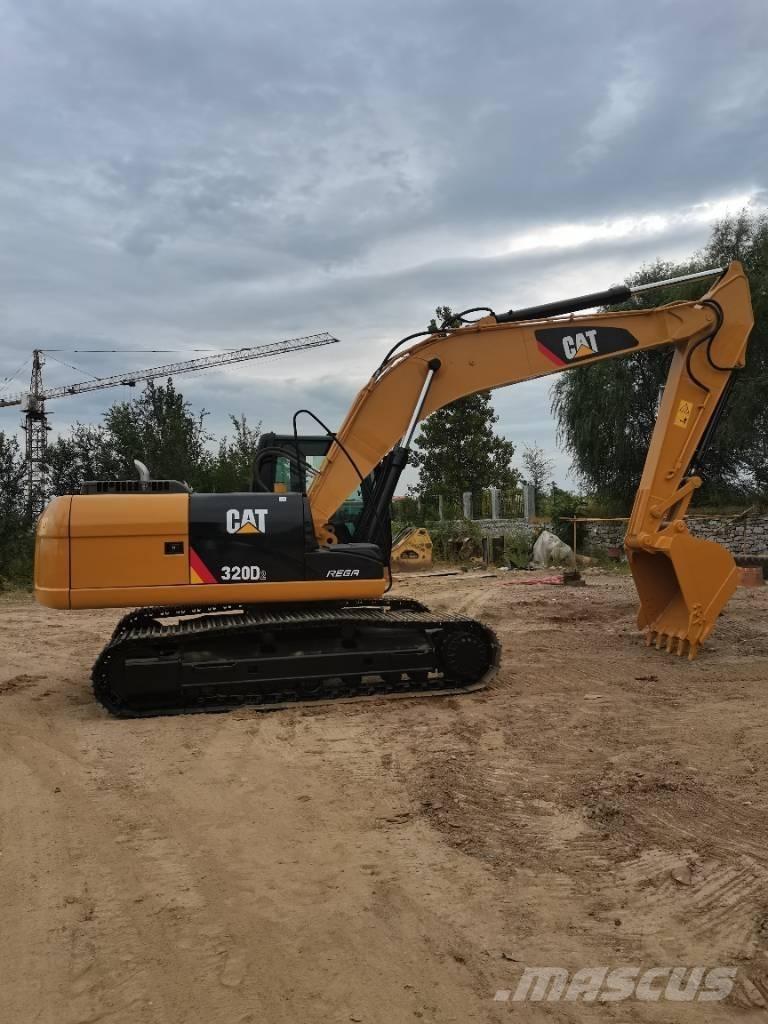 CAT 320D Rupsgraafmachines