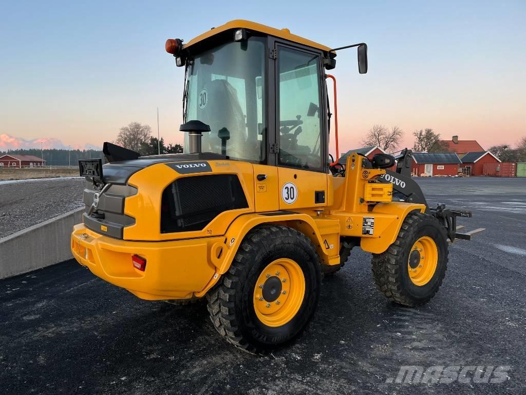 Volvo L30 HS Wielladers