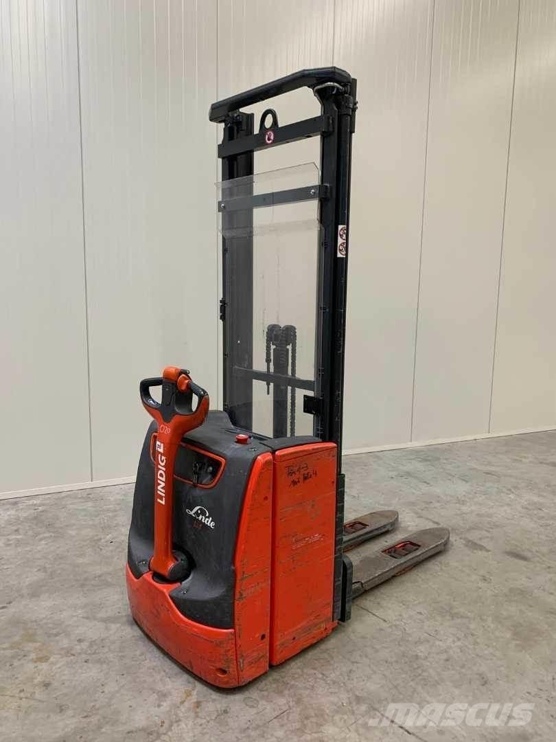 Linde L16I Zelfrijdende stapelaars