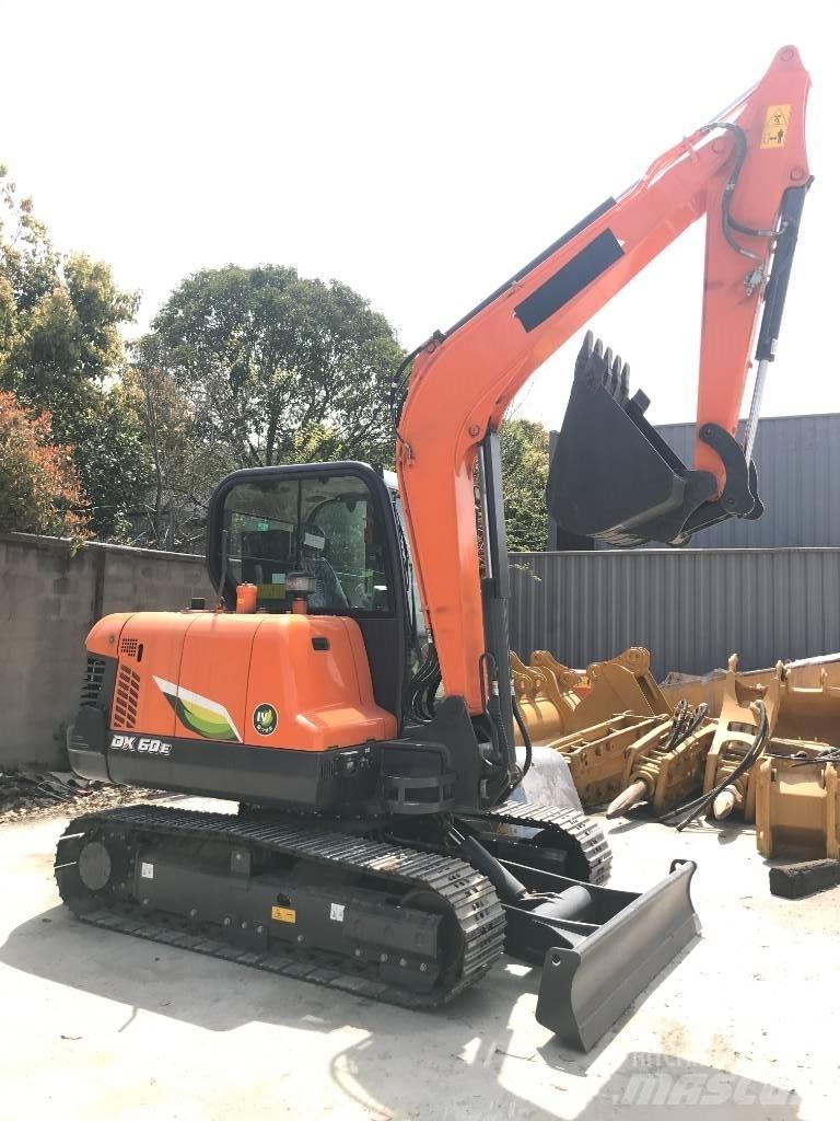 Doosan DX 60 Rupsgraafmachines