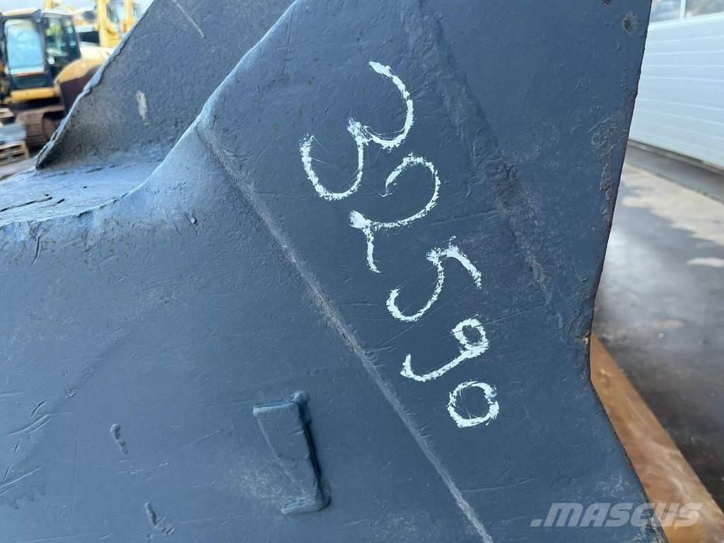 CAT Bucket 950 Bakken