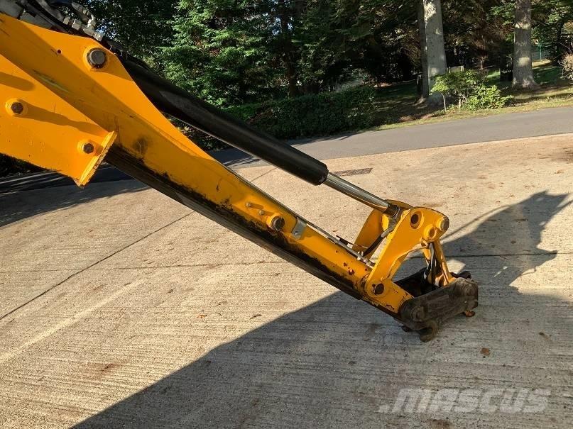 JCB 3CX Plus Graaf-laadcombinaties