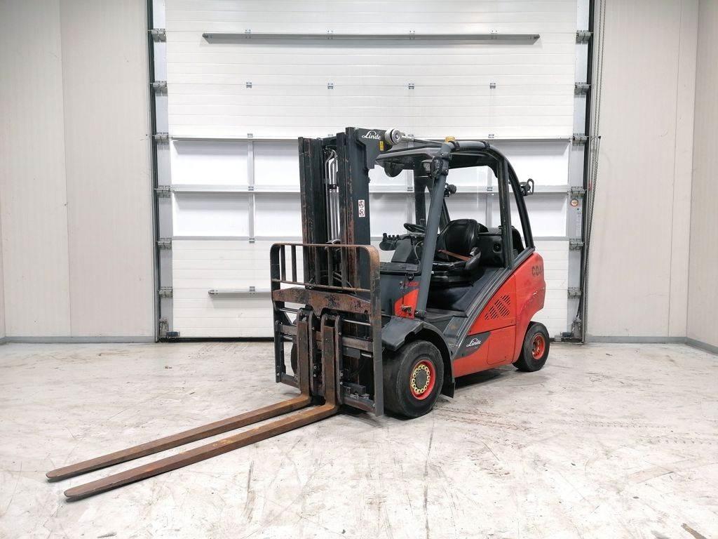 Linde H30T-02 LPG heftrucks