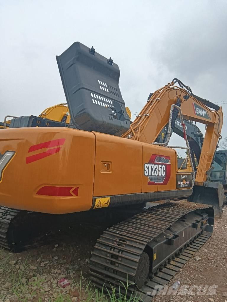 Sany 235 Rupsgraafmachines
