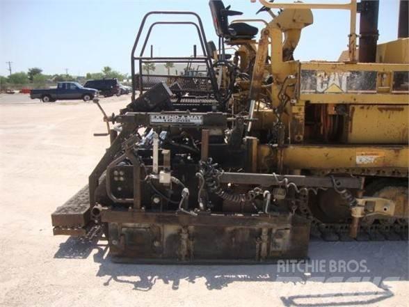 CAT AP-1050B Asfaltafwerkmachines