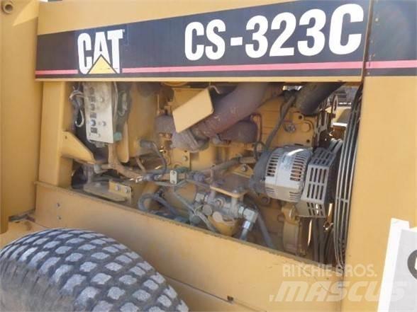 CAT CS-323C Trilrolwalsen