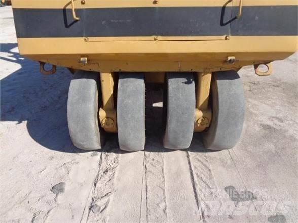 CAT PS-130 Bandenwalsen