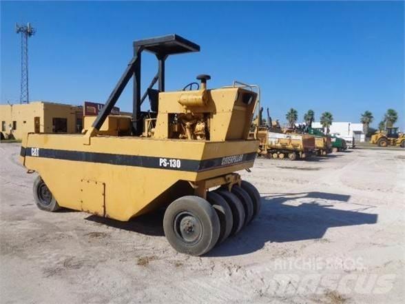 CAT PS-130 Bandenwalsen