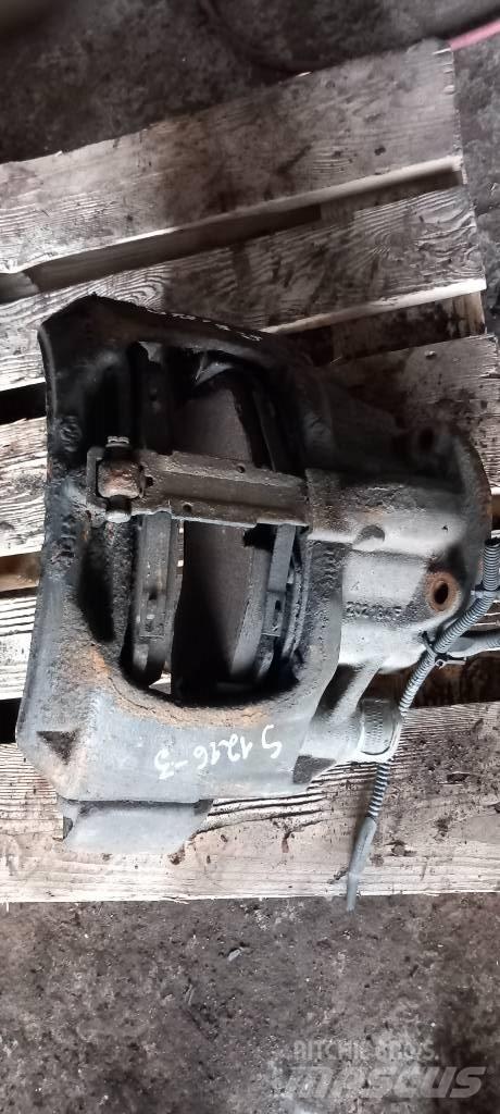 Scania R 440   1828816 Remmen