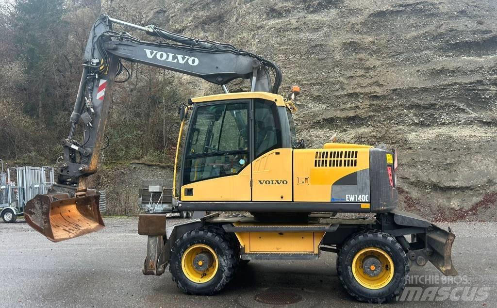 Volvo EW 140 C Wielgraafmachines