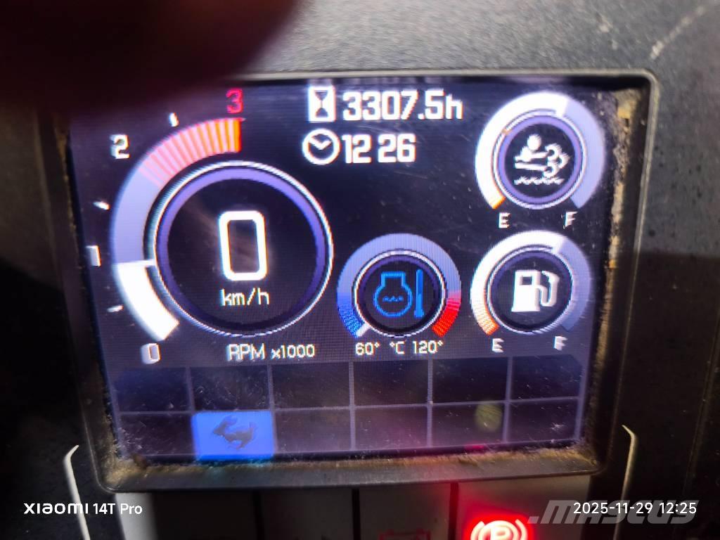 Weidemann 5080T Verreikers voor landbouw