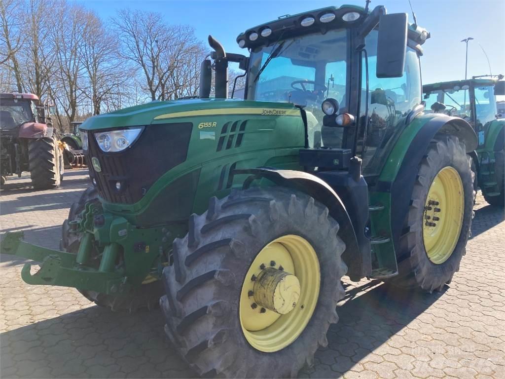 John Deere 6155 R Tractoren