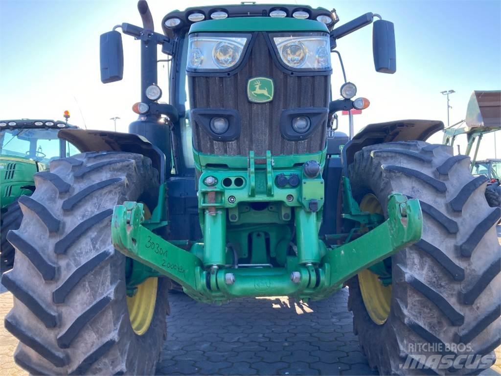 John Deere 6155 R Tractoren