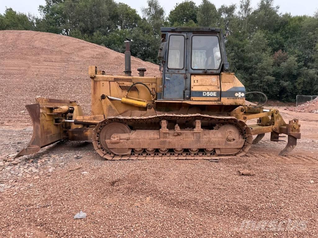 Komatsu D58E-1 Rupsdozers