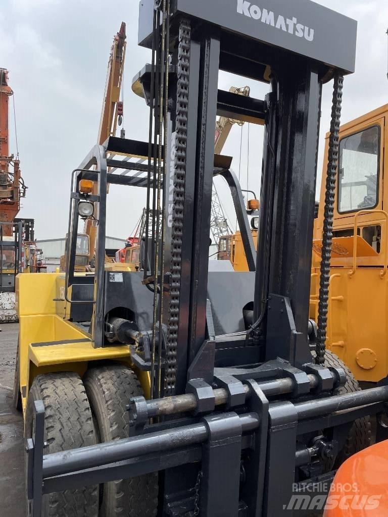 Komatsu 15 ton Diesel heftrucks