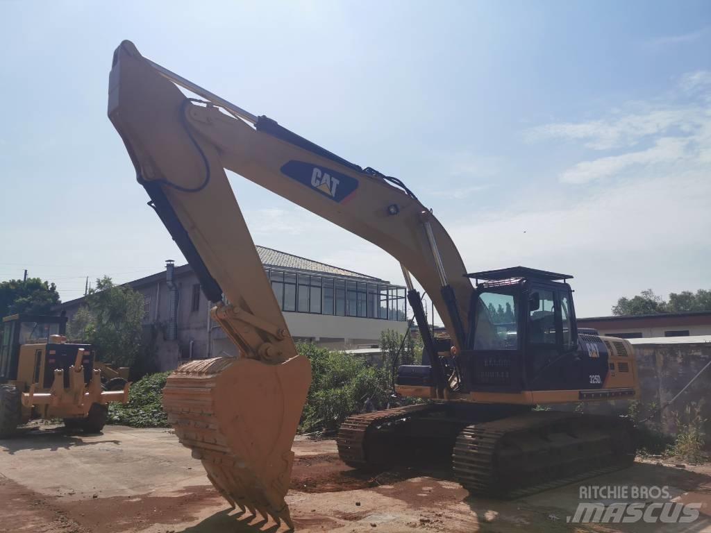 CAT 325 D L Rupsgraafmachines